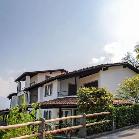 Miralago - Utoring Apt- B19 By Interhome