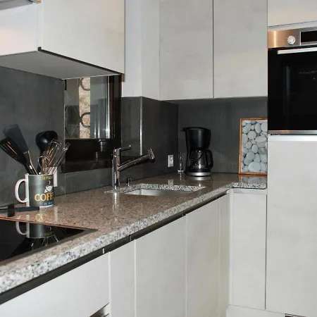 Residenza Miralago Apt- B19 By Interhome * Piazzogna